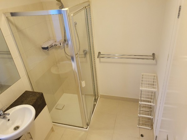 bath2.jpg
